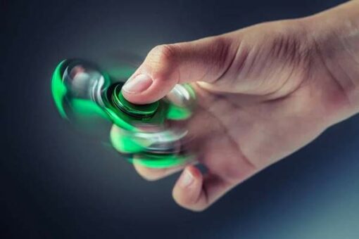 COMMENT Faire Tourner Plus Vite un Hand Spinner - Fidget Spinner France